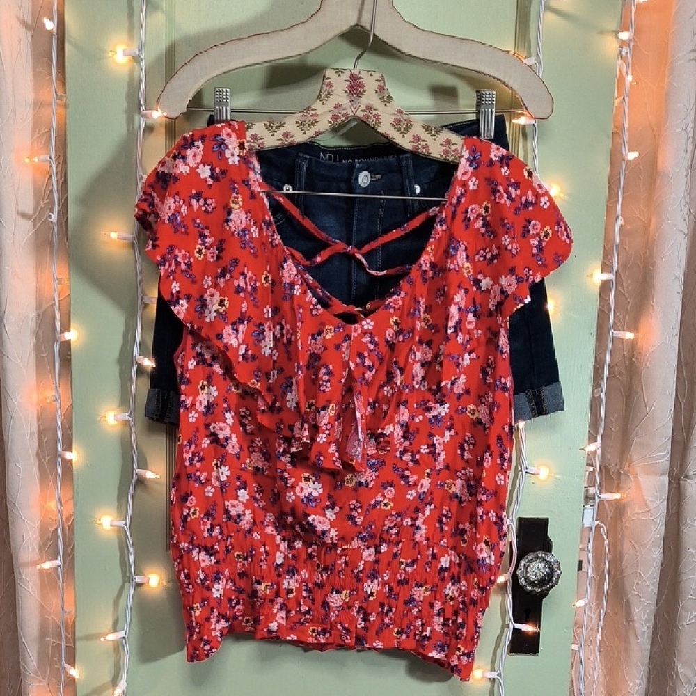 Women's No Boundaries Red Blue White Pink Floral Ruffle Sinch Waist Blouse XL